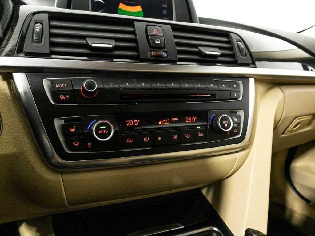 БМВ 3 серии б/у, 2012, Автоматическая. Фото: #15