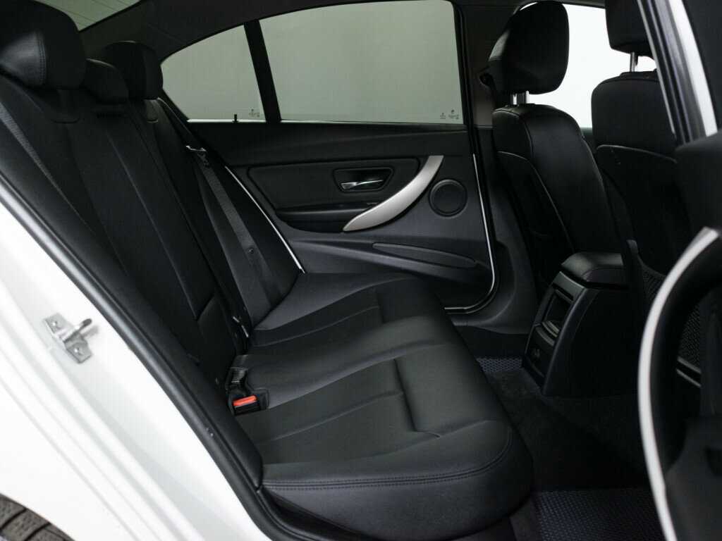 БМВ 3 серии б/у, 2014, Автоматическая. Фото: #9