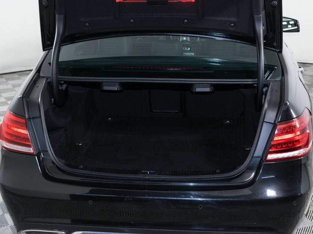 Мерседес-Бенц Е-Класс б/у, 2013, Автоматическая. Фото: #6