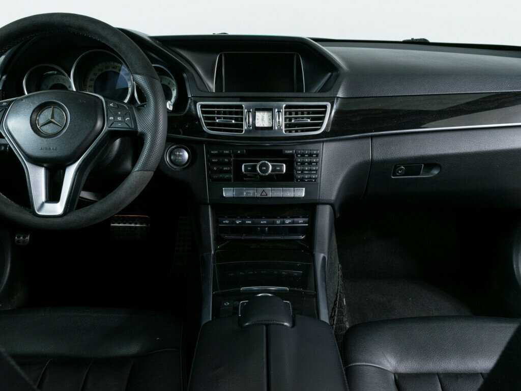 Мерседес-Бенц Е-Класс б/у, 2013, Автоматическая. Фото: #9