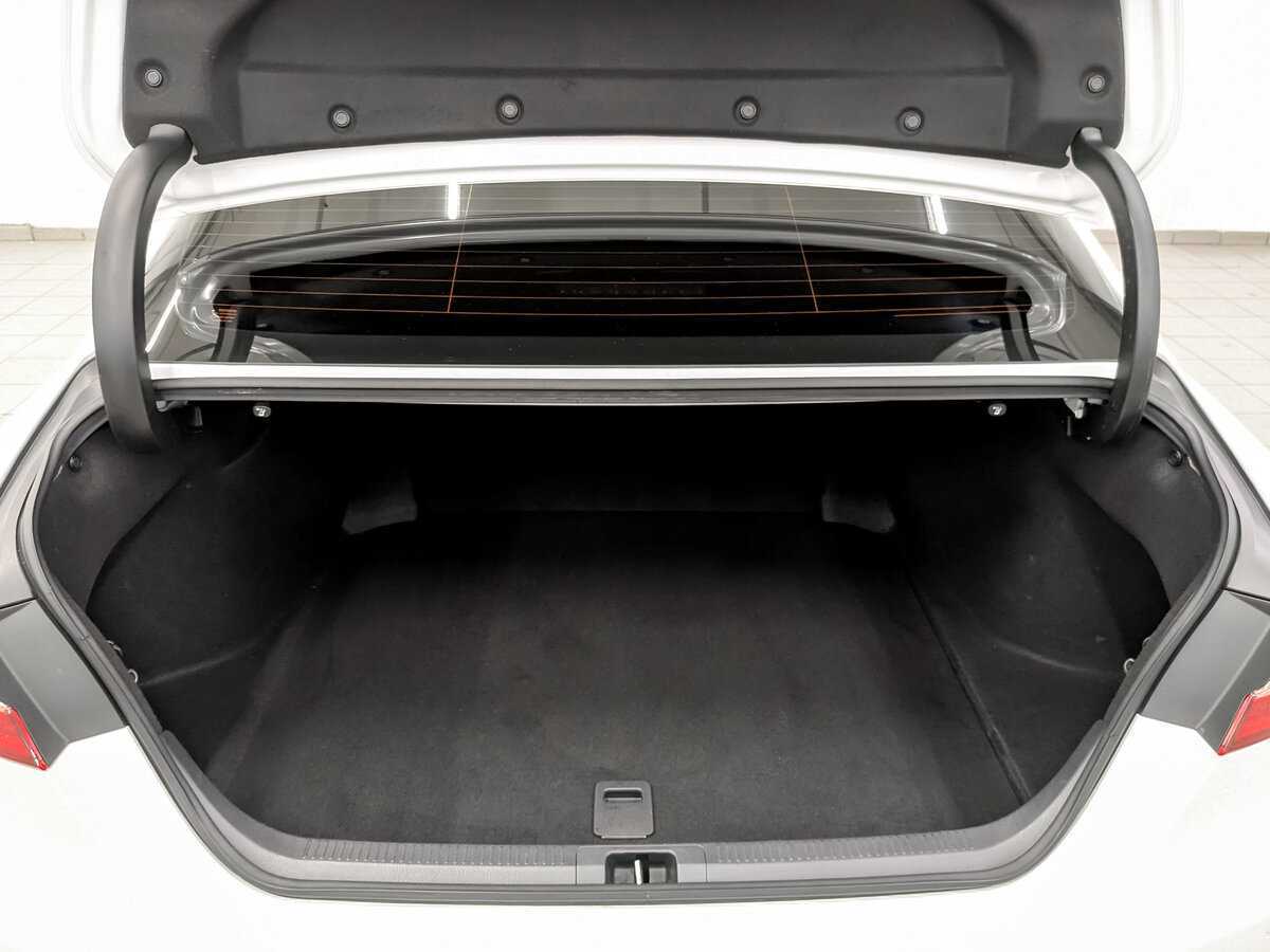 Тойота Камри б/у, 2019, Автоматическая. Фото: #9