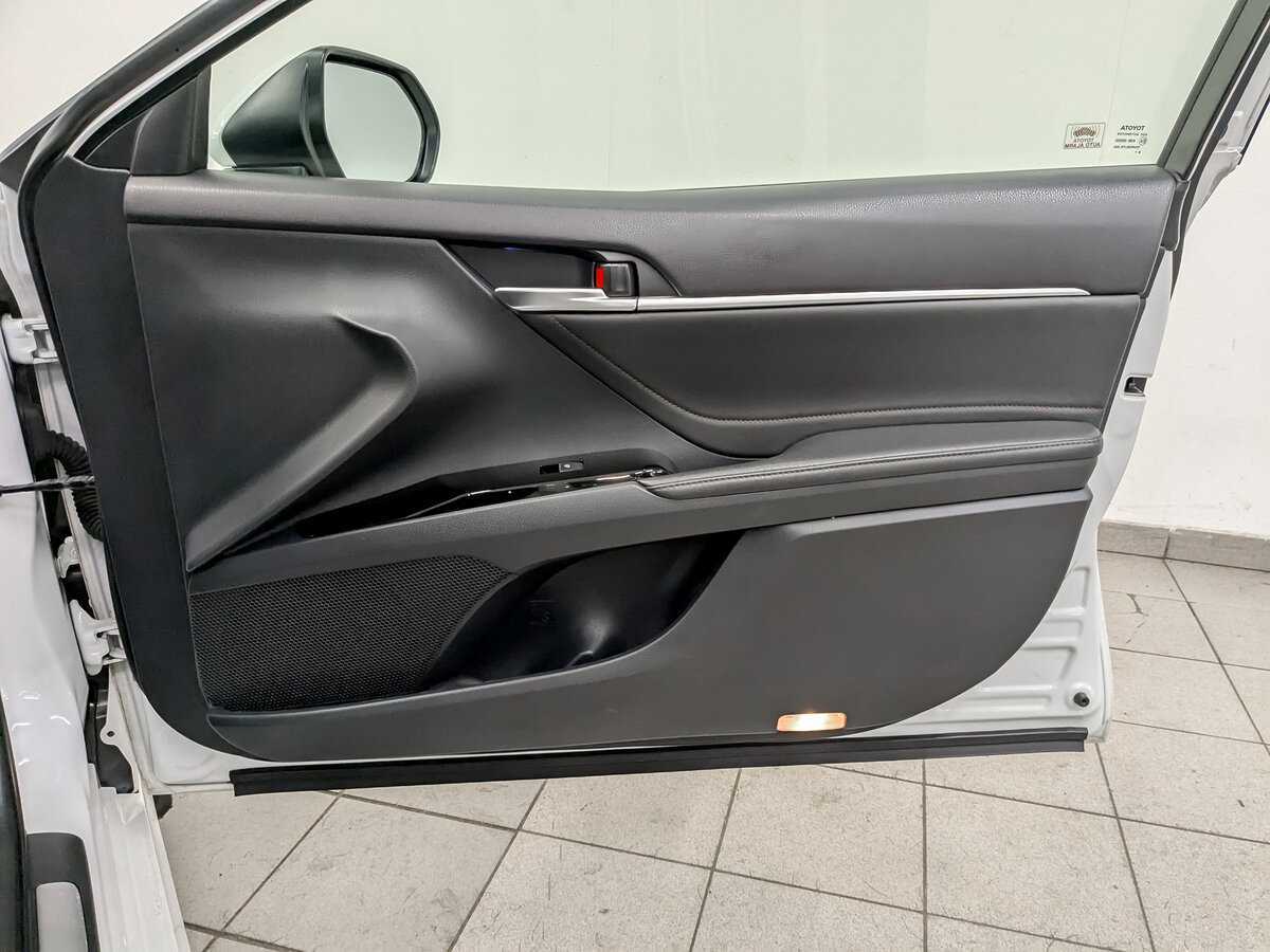 Тойота Камри б/у, 2019, Автоматическая. Фото: #23