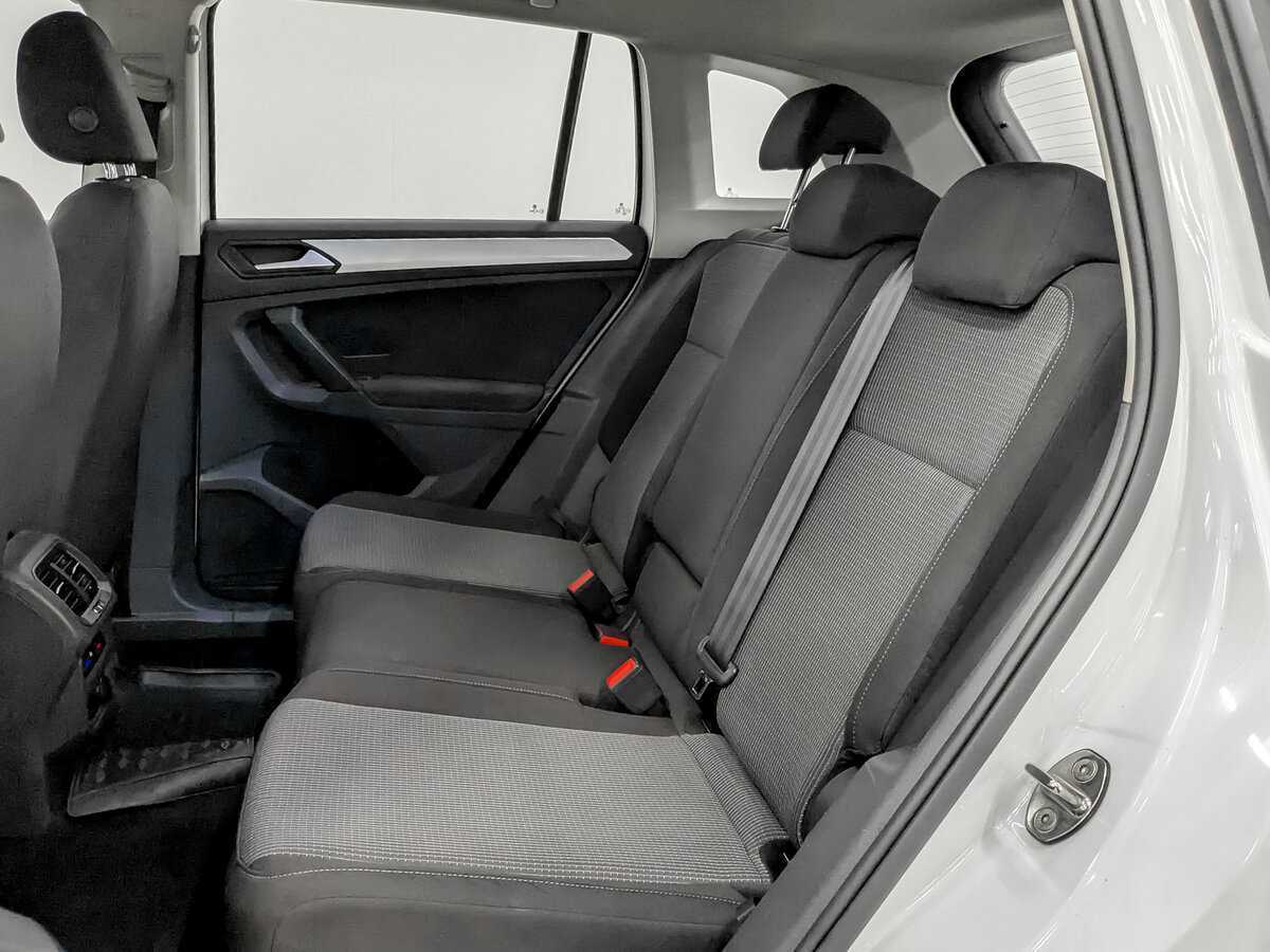 Volkswagen Tiguan б/у, 2021, Роботизированная. Фото: #10