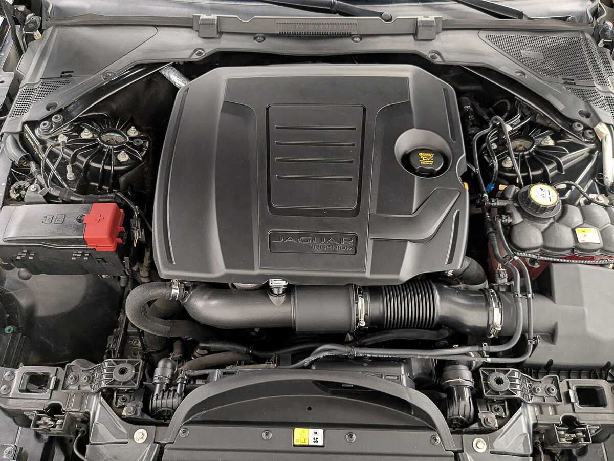 Jaguar XF б/у, 2017, Автоматическая. Фото: #8