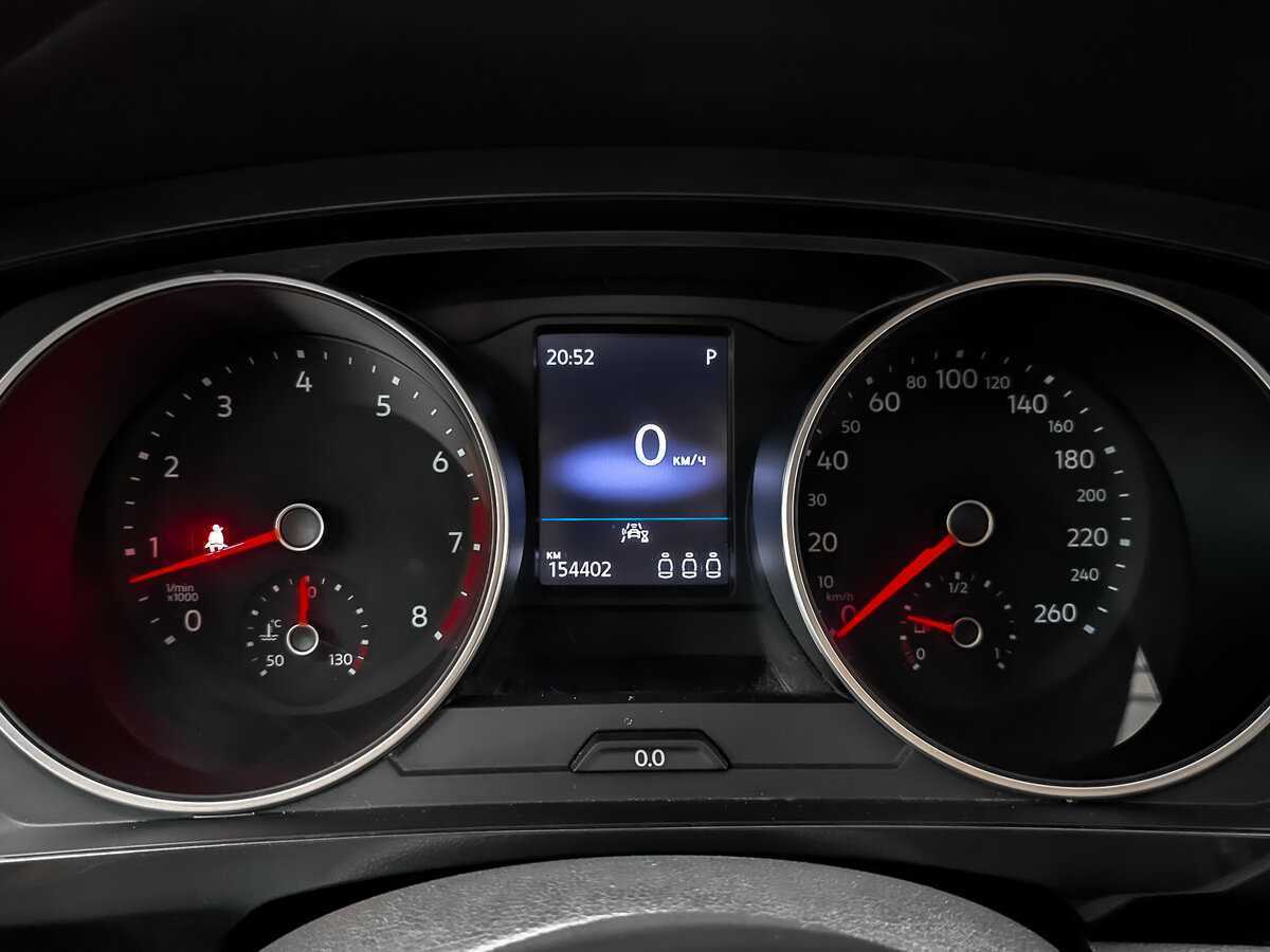 Volkswagen Tiguan б/у, 2021, Роботизированная. Фото: #12