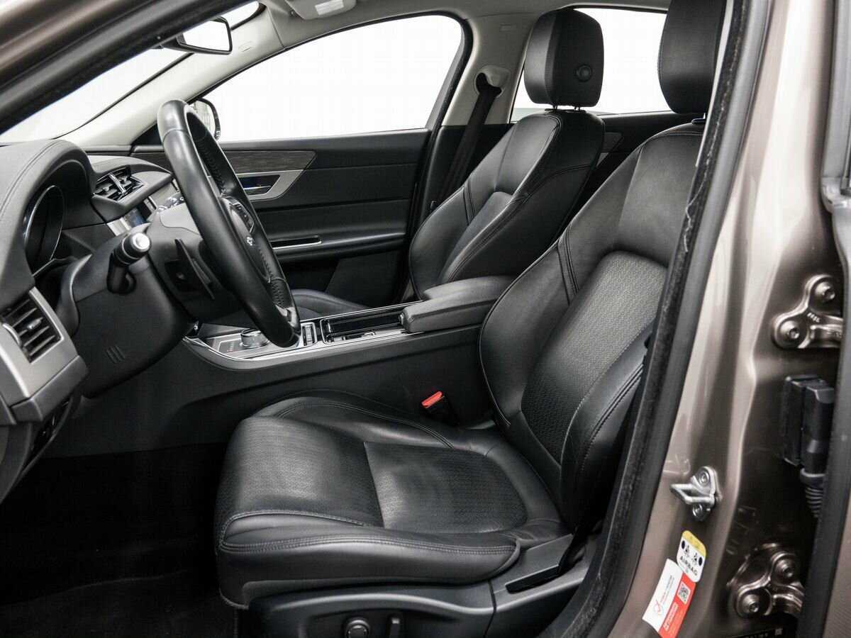 Jaguar XF б/у, 2016, Автоматическая. Фото: #14