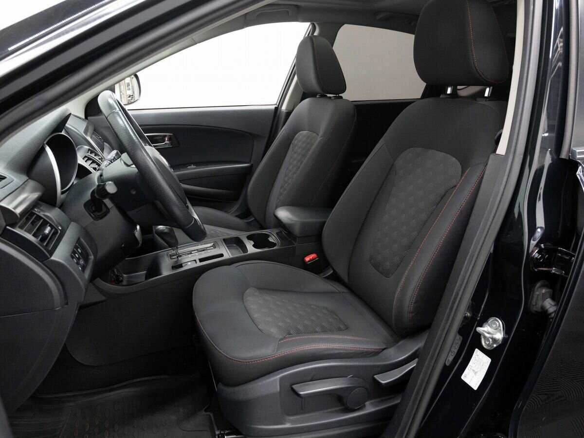 FAW Besturn X80 б/у, 2017, Автоматическая. Фото: #8