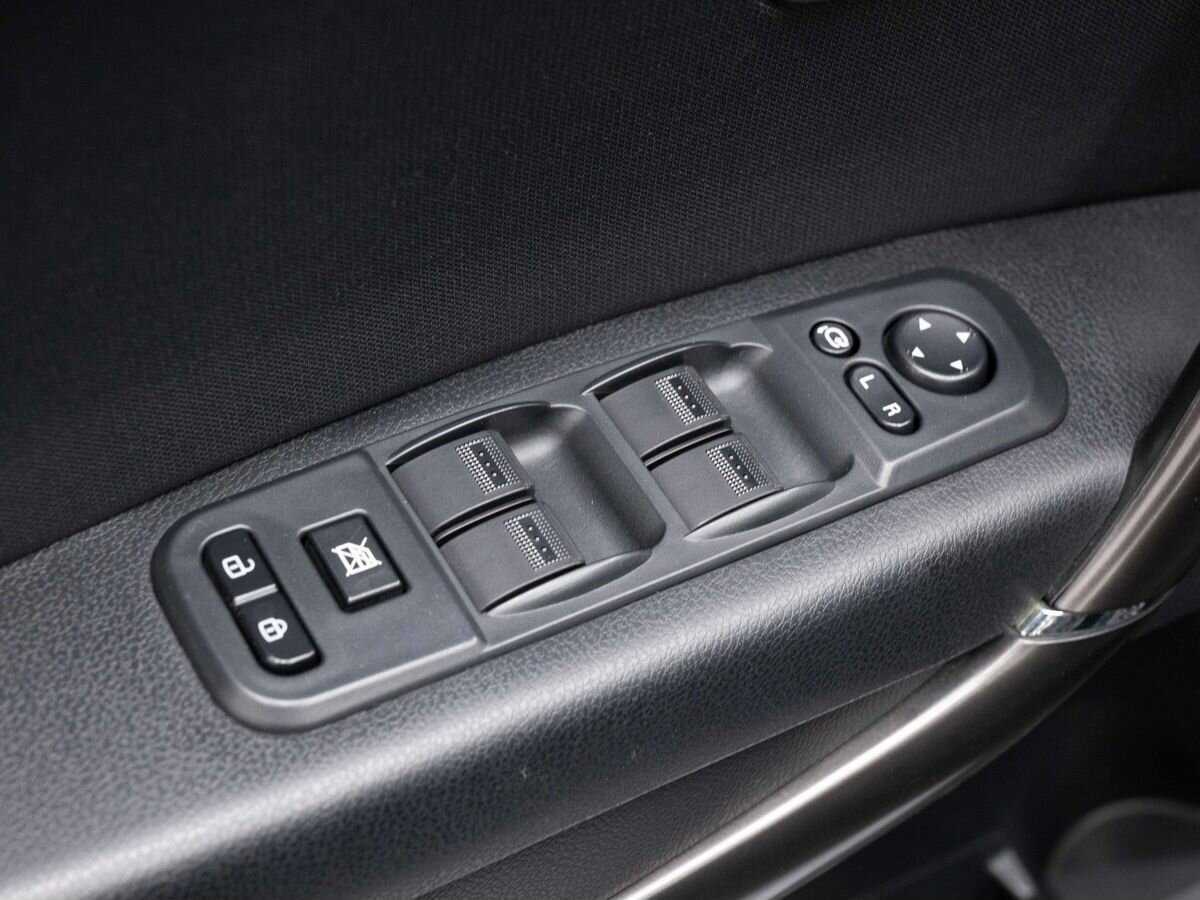 FAW Besturn X80 б/у, 2017, Автоматическая. Фото: #15