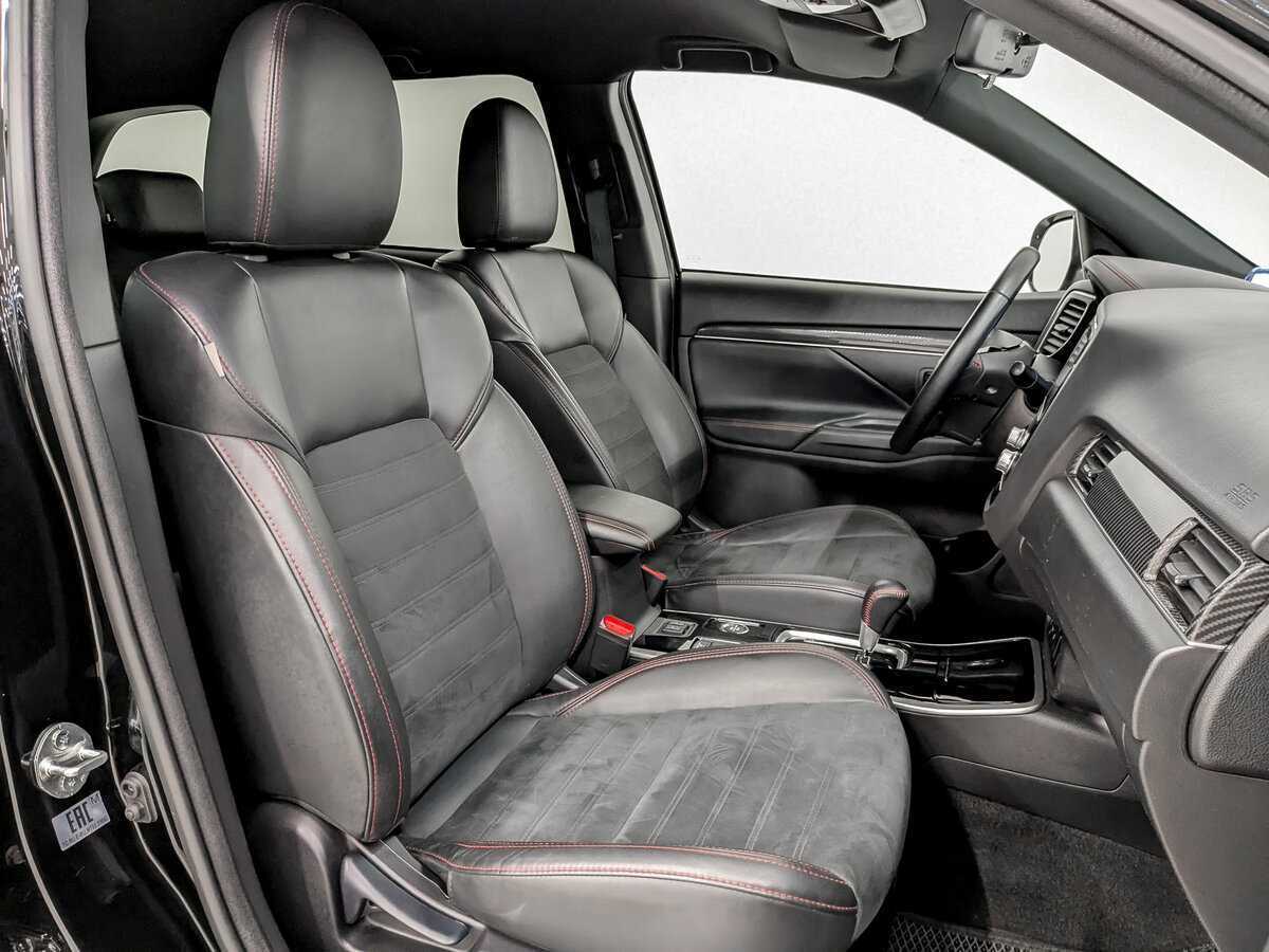 Митсубиши Оутлэндер б/у, 2021, Вариатор. Фото: #21