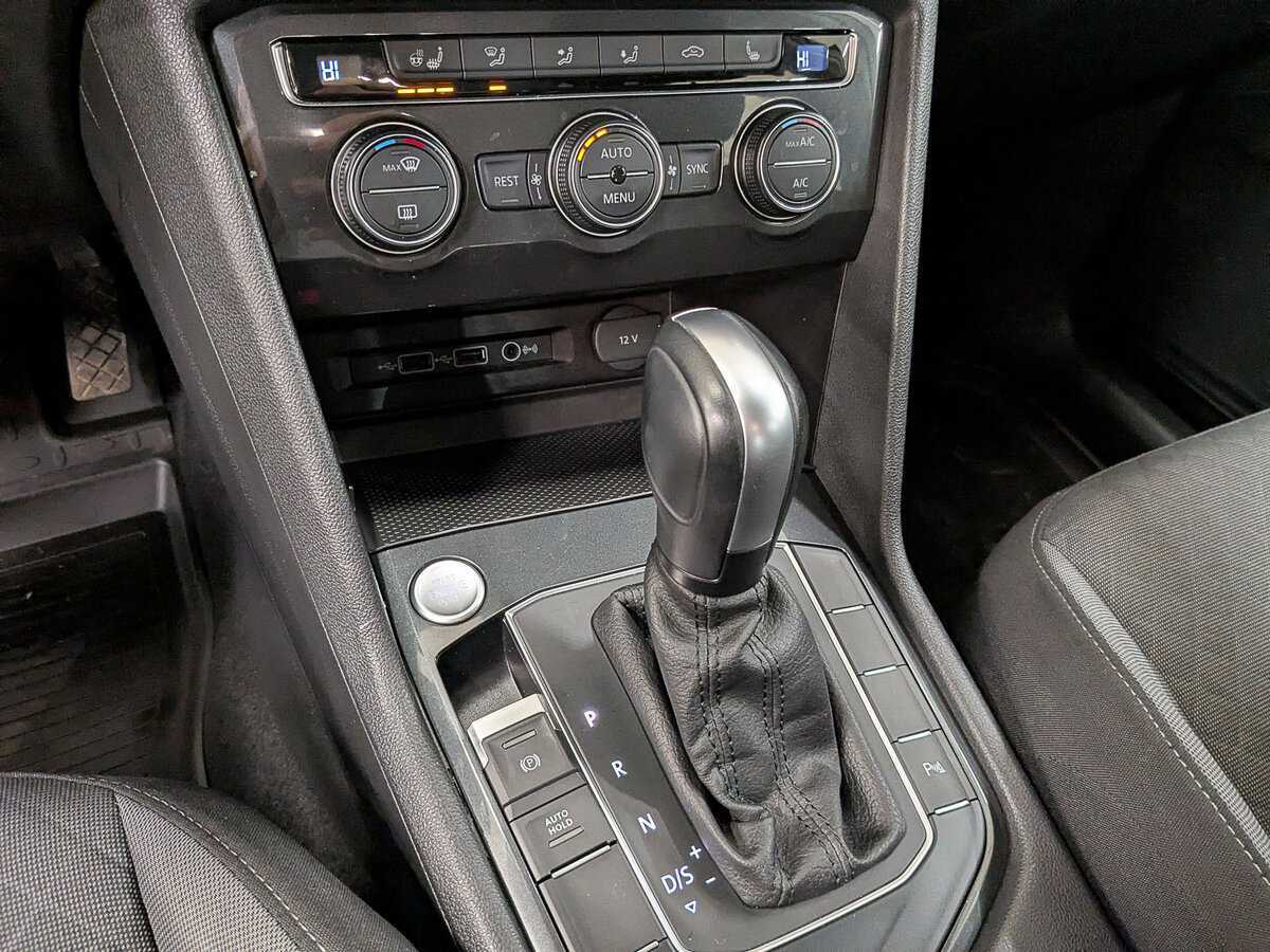 Volkswagen Tiguan б/у, 2020, Роботизированная. Фото: #20