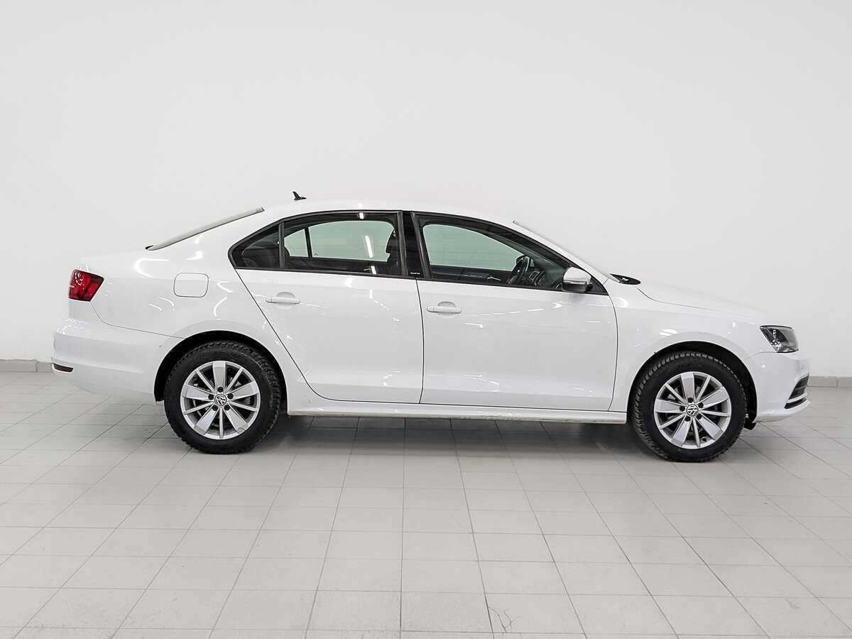 Volkswagen Jetta б/у, 2016, Автоматическая. Фото: #3
