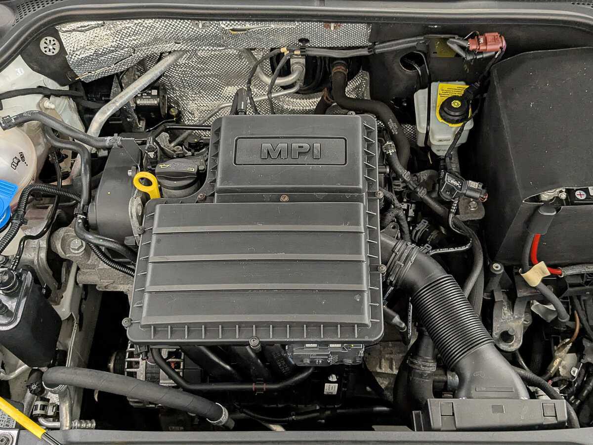 Volkswagen Jetta б/у, 2016, Автоматическая. Фото: #8