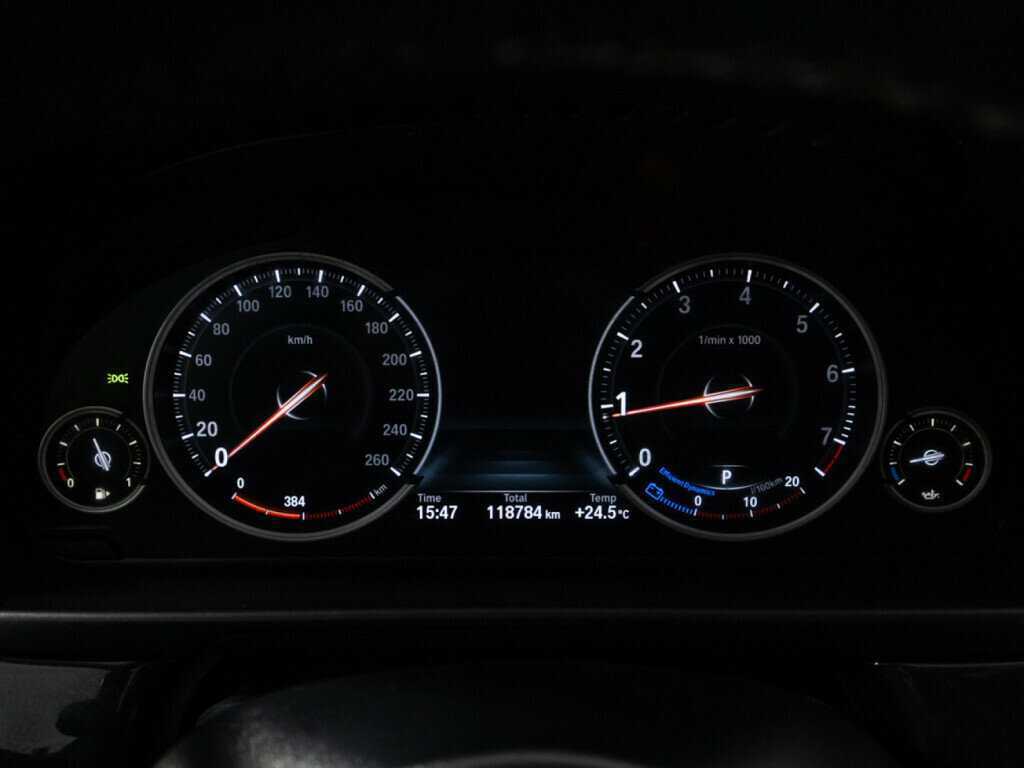 БМВ 5 серии б/у, 2016, Автоматическая. Фото: #11