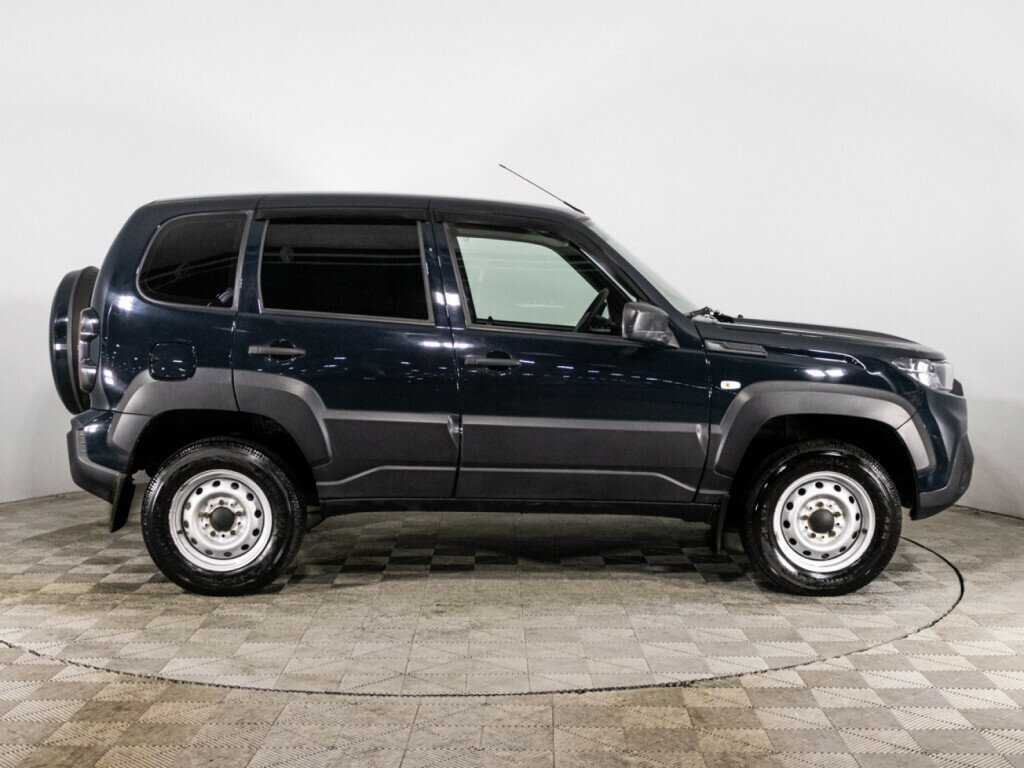 Lada (ВАЗ) Niva б/у, 2022, Механическая. Фото: #3