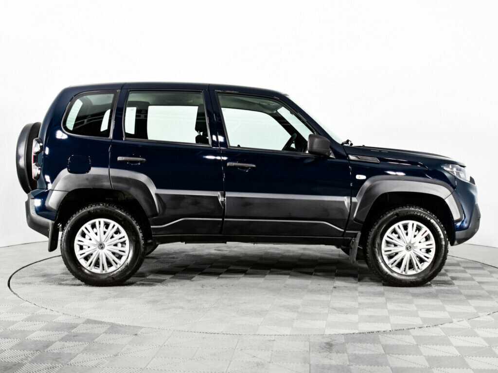 Lada (ВАЗ) Niva б/у, 2022, Механическая. Фото: #3