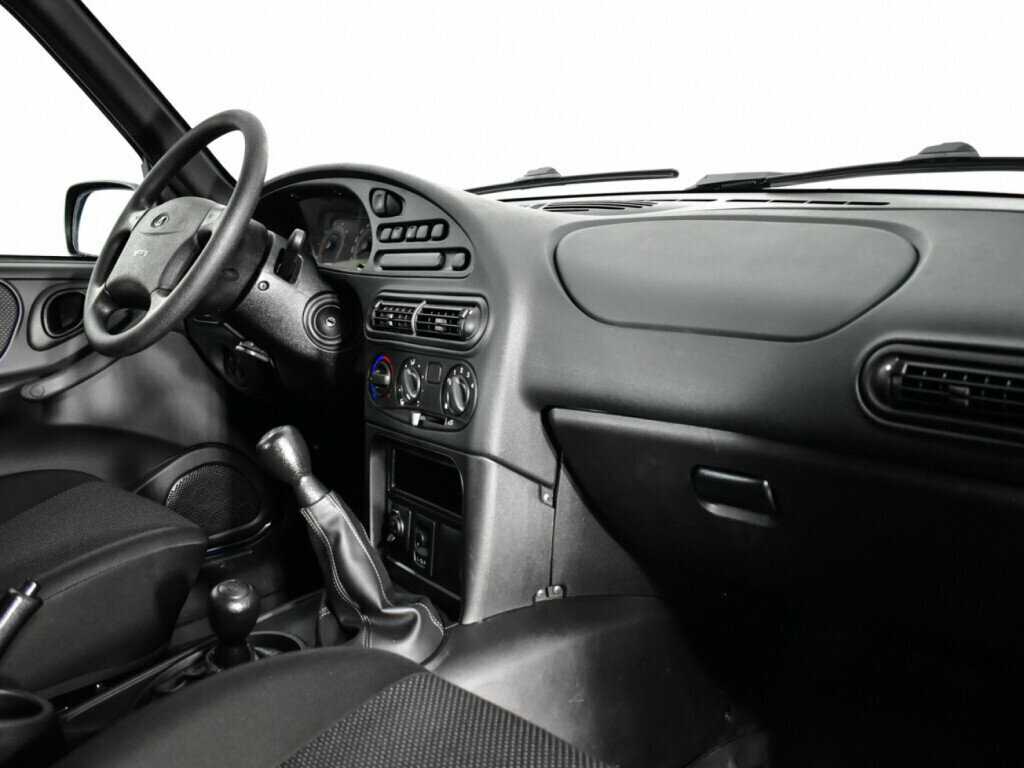 Lada (ВАЗ) Niva б/у, 2022, Механическая. Фото: #8