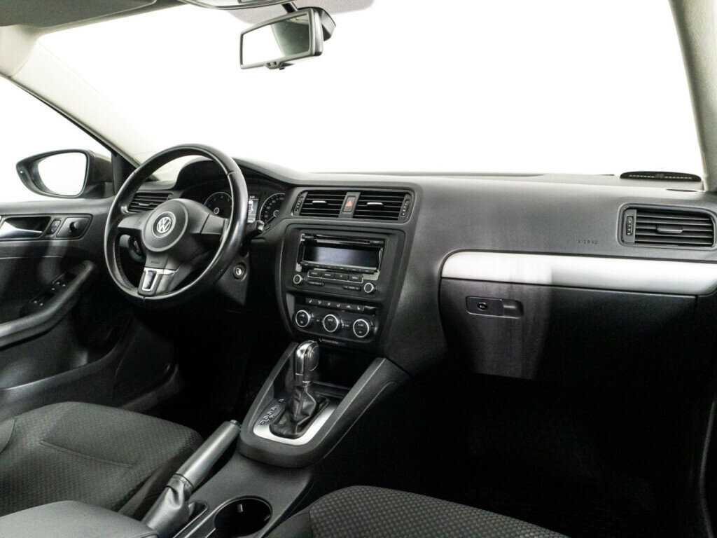 Volkswagen Jetta б/у, 2012, Роботизированная. Фото: #8