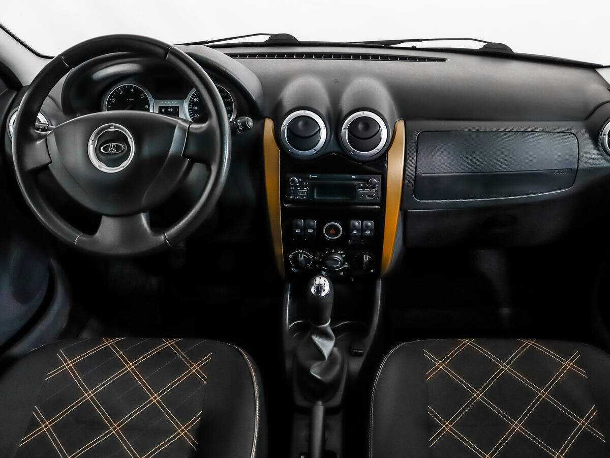 Лада (ВАЗ) Ларгус б/у, 2015, Механическая. Фото: #11