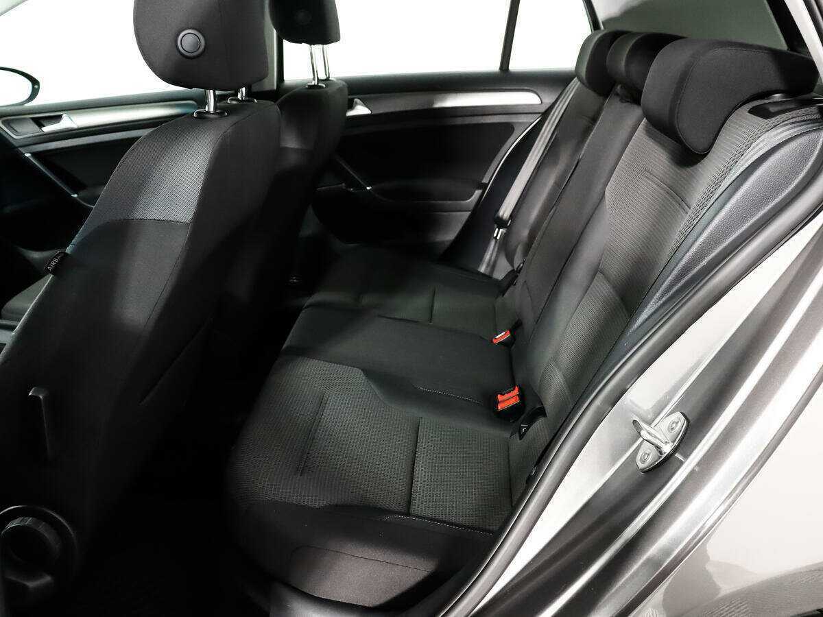 Volkswagen Golf б/у, 2013, Роботизированная. Фото: #9