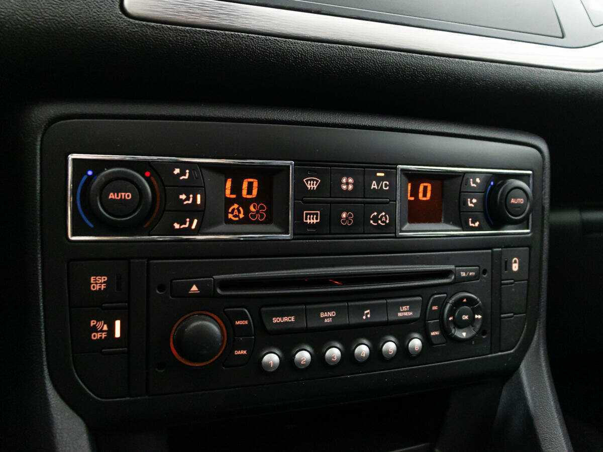 Ситроен Ц5 б/у, 2012, Автоматическая. Фото: #16