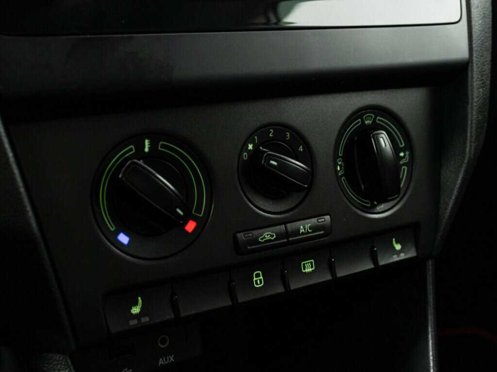 Шкода Рапид б/у, 2016, Роботизированная. Фото: #14