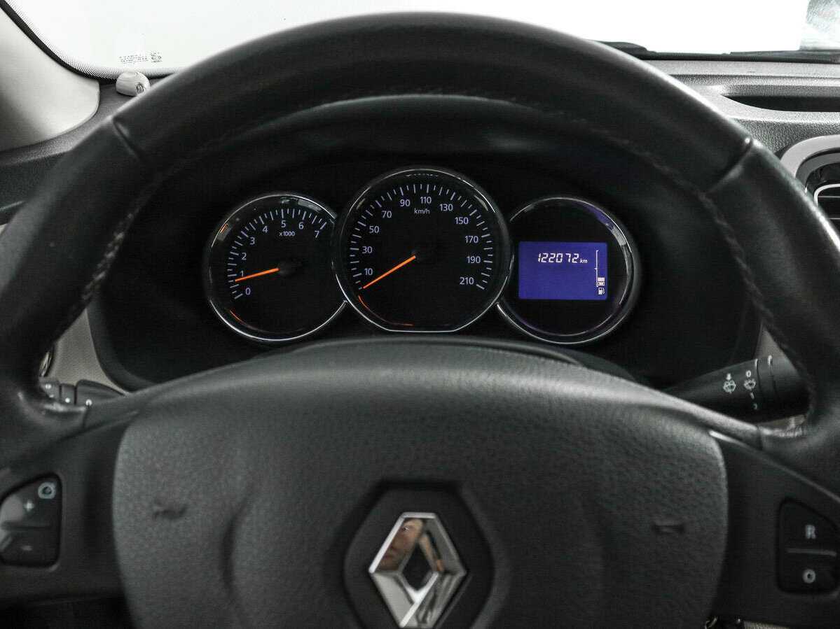 Рено Логан б/у, 2014, Механическая. Фото: #14