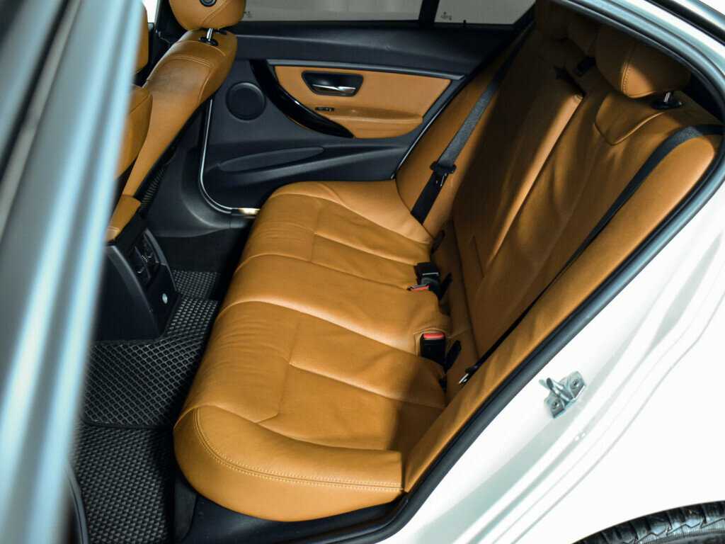 БМВ 3 серии б/у, 2017, Автоматическая. Фото: #13