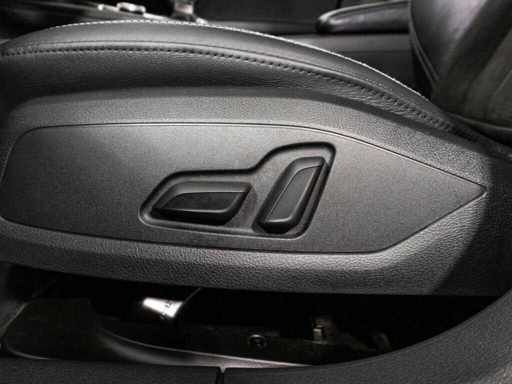 Ауди А4 б/у, 2019, Роботизированная. Фото: #15