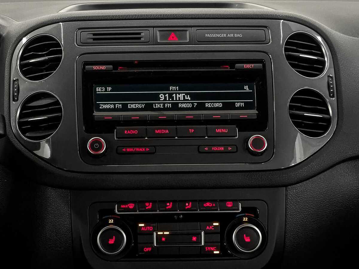 Volkswagen Tiguan б/у, 2013, Автоматическая. Фото: #14