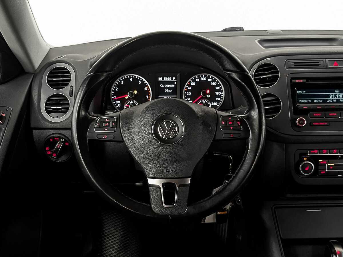 Volkswagen Tiguan б/у, 2013, Автоматическая. Фото: #19