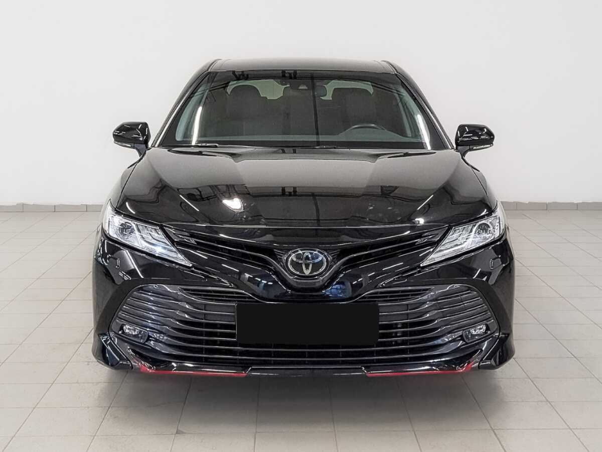 Toyota Camry б/у, 2020, Автоматическая. Фото: #1