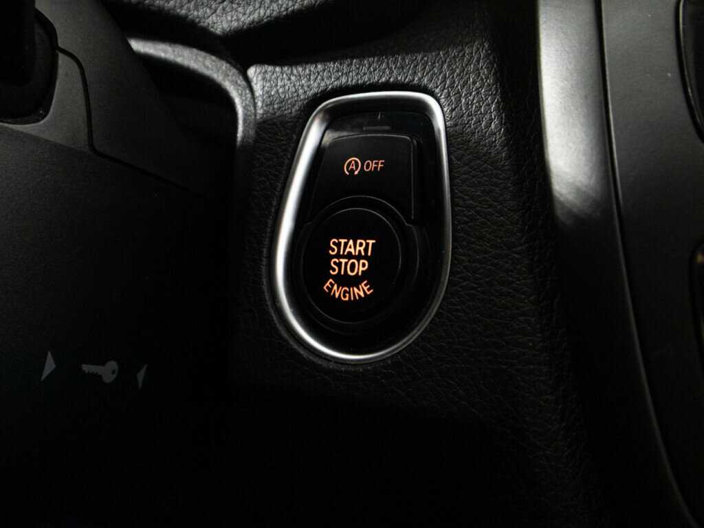 БМВ 3 серии б/у, 2013, Автоматическая. Фото: #16