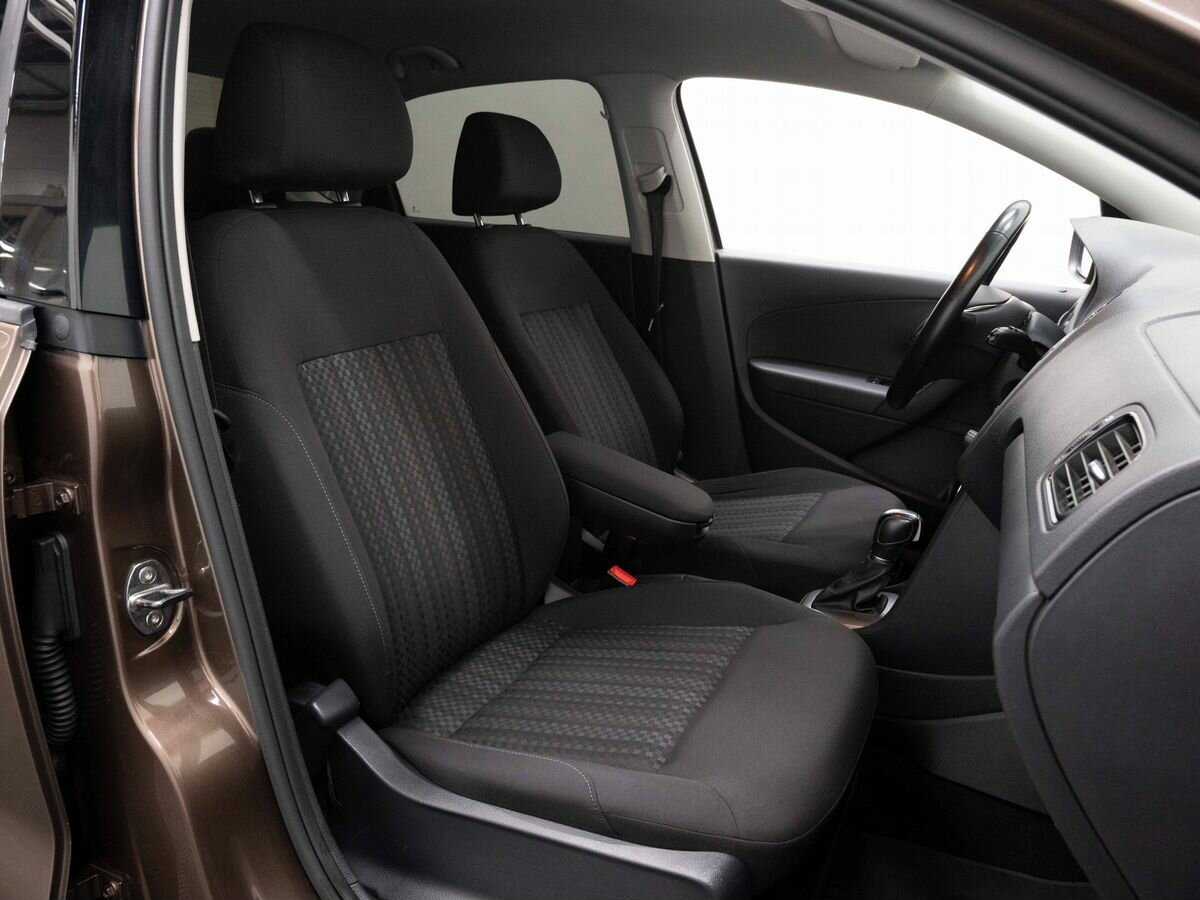 Фольксваген Поло б/у, 2016, Автоматическая. Фото: #12