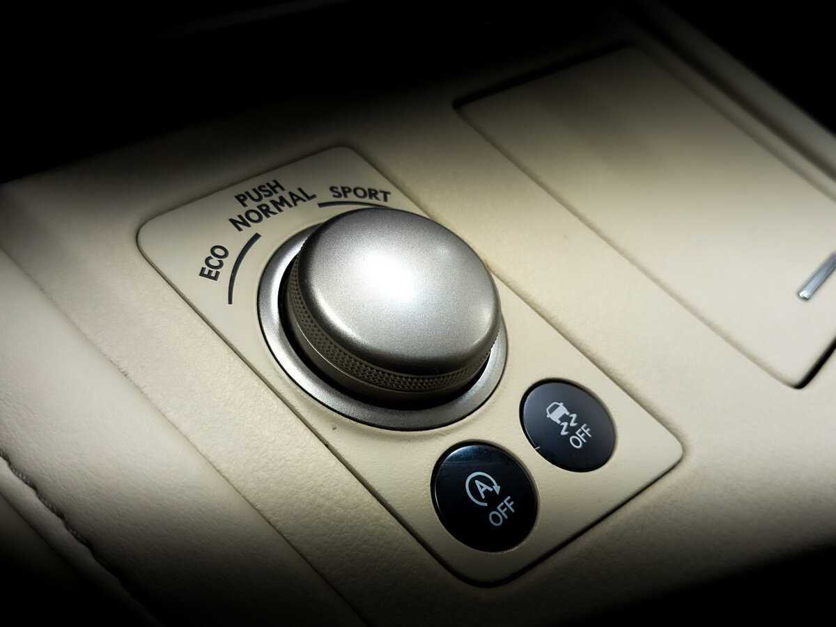 Лексус ЕС б/у, 2015, Автоматическая. Фото: #29