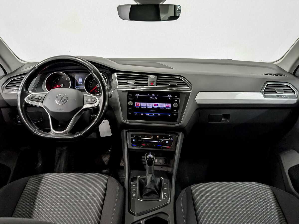 Volkswagen Tiguan б/у, 2021, Роботизированная. Фото: #13