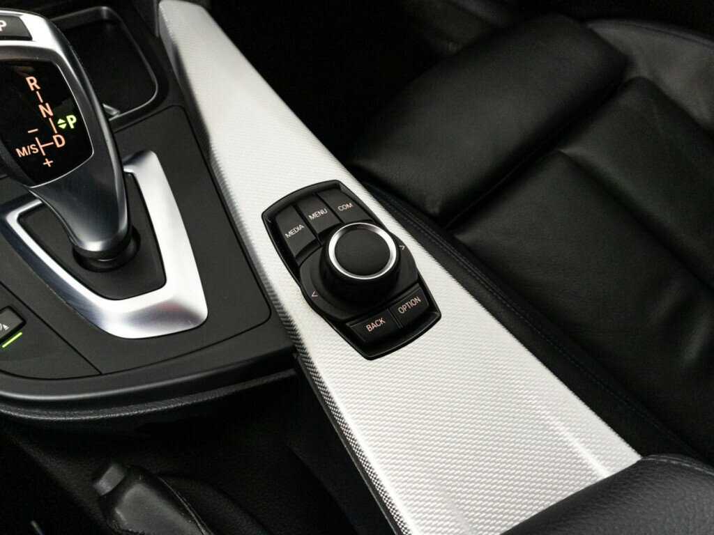 БМВ 3 серии б/у, 2018, Автоматическая. Фото: #16