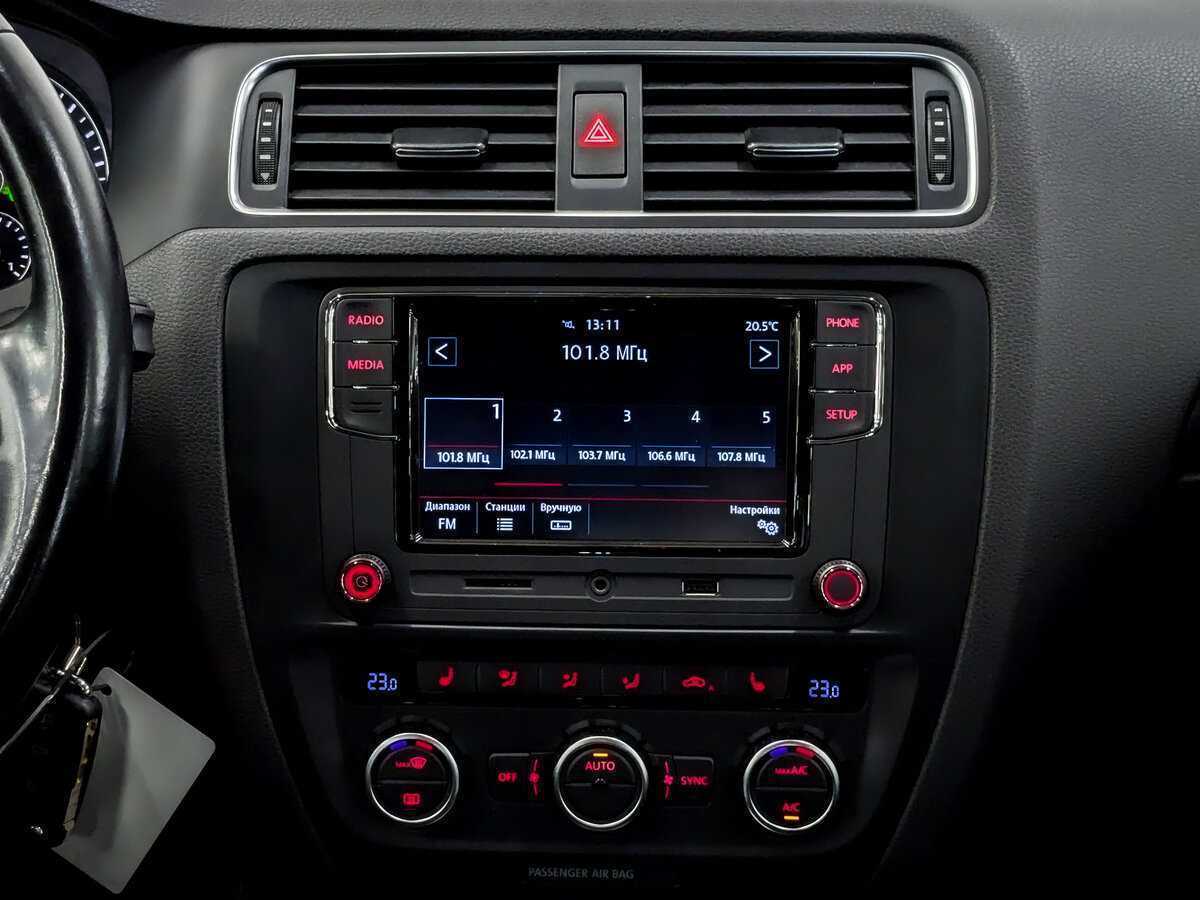 Volkswagen Jetta б/у, 2014, Автоматическая. Фото: #14