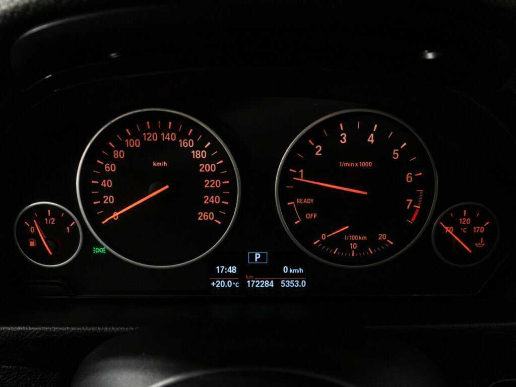 БМВ 3 серии б/у, 2016, Автоматическая. Фото: #11