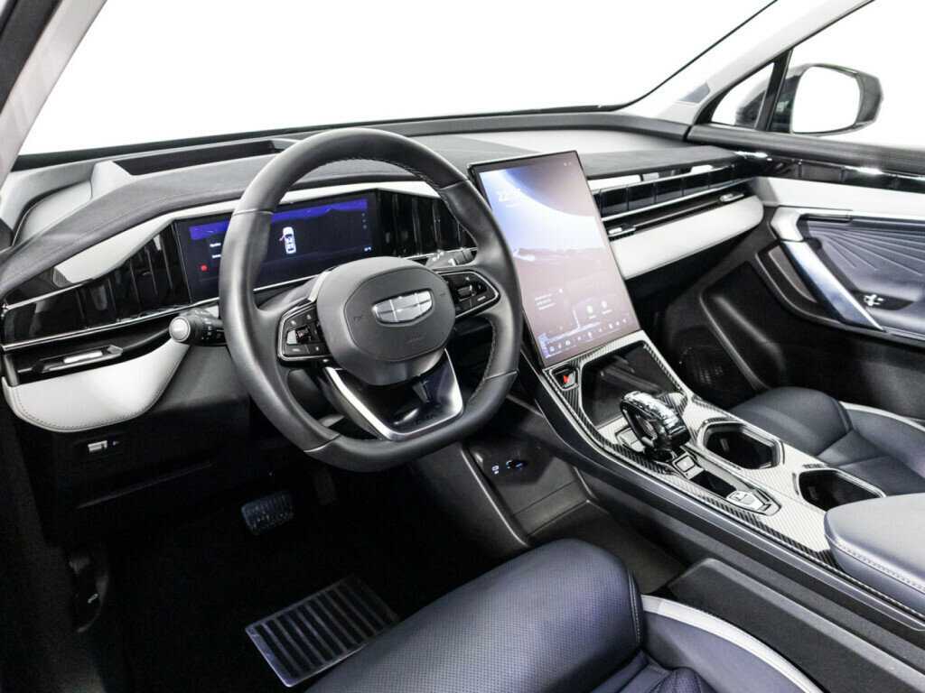 Джили Атлас б/у, 2023, Роботизированная. Фото: #10