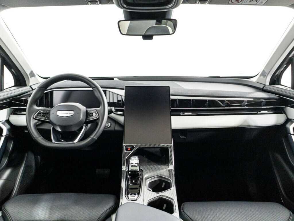 Джили Атлас б/у, 2023, Роботизированная. Фото: #12