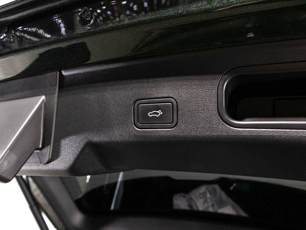 Джили Атлас б/у, 2023, Роботизированная. Фото: #15