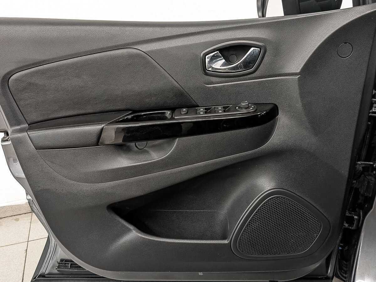 Рено Каптюр б/у, 2017, Автоматическая. Фото: #16