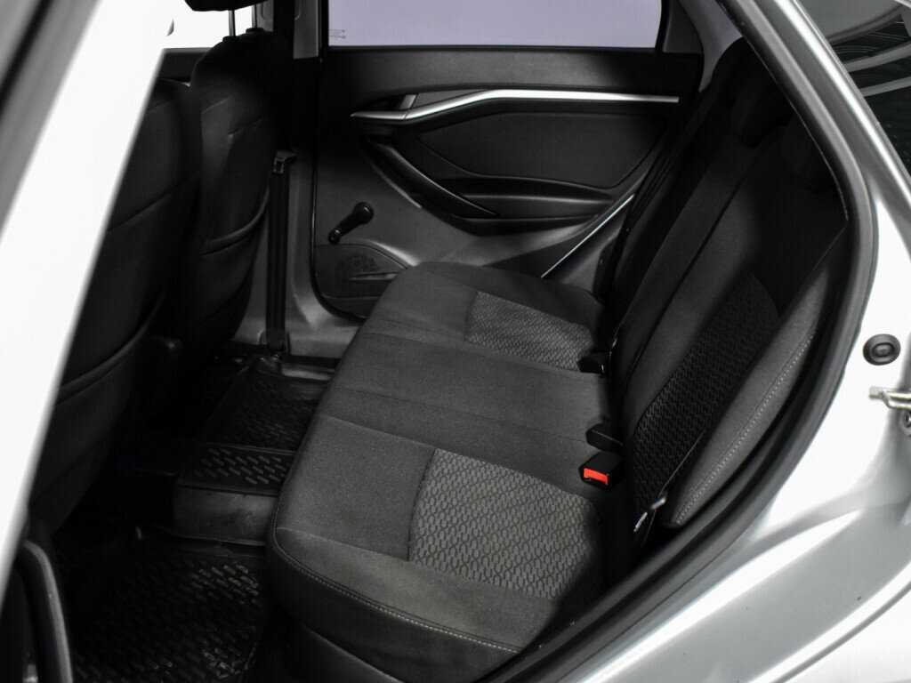 Лада (ВАЗ) Веста б/у, 2017, Механическая. Фото: #11