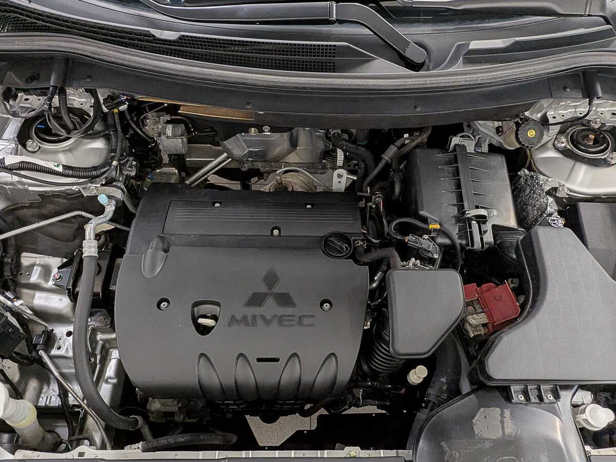 Митсубиши Оутлэндер б/у, 2020, Вариатор. Фото: #8