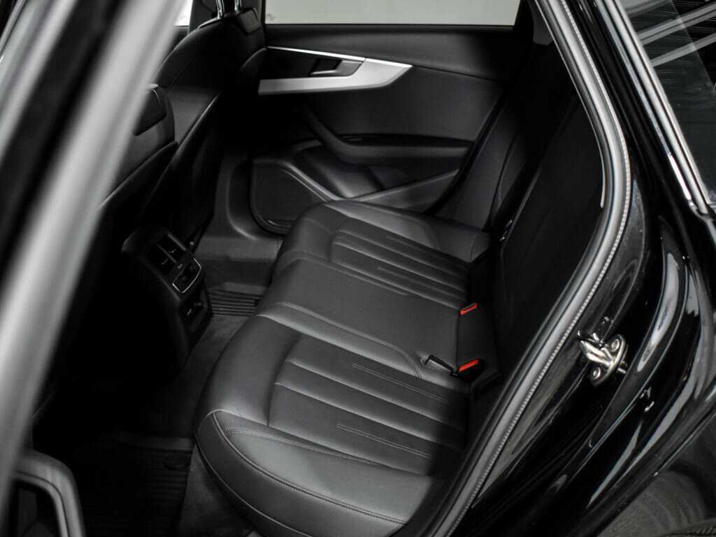 Ауди А4 б/у, 2020, Роботизированная. Фото: #10