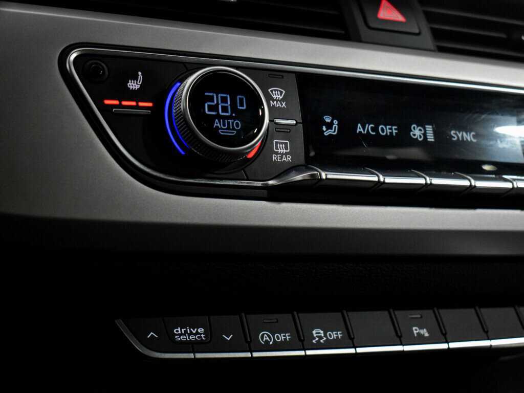 Ауди А4 б/у, 2020, Роботизированная. Фото: #16