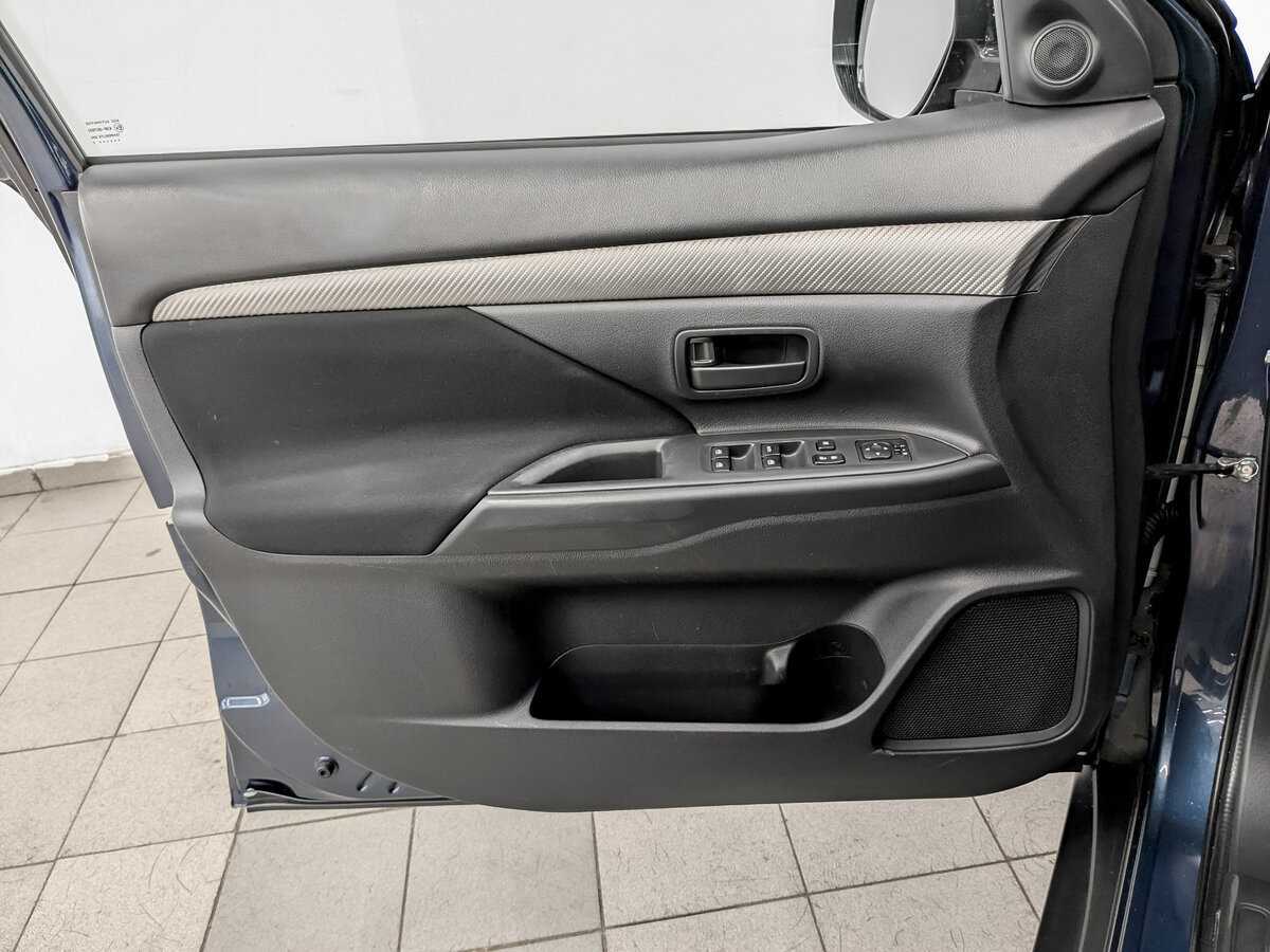 Митсубиши Оутлэндер б/у, 2017, Вариатор. Фото: #18