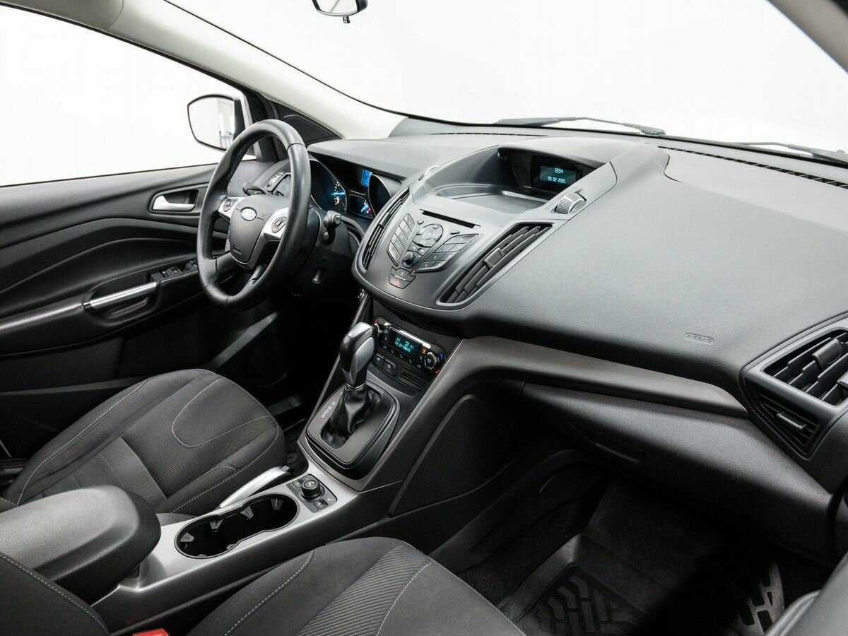 Форд Куга б/у, 2015, Автоматическая. Фото: #6