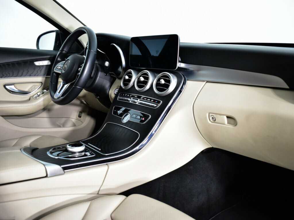 Mercedes-Benz C-Класс б/у, 2018, Автоматическая. Фото: #8