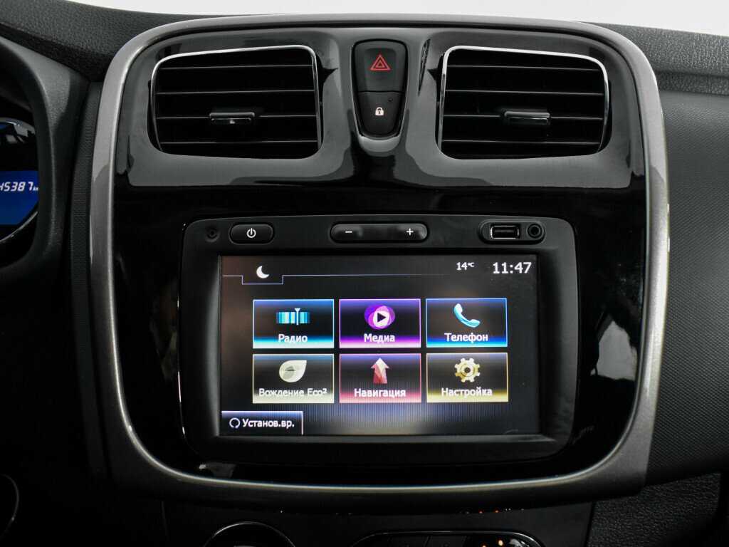 Рено Сандеро б/у, 2017, Механическая. Фото: #12